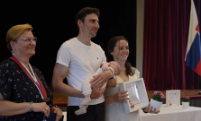 VIDEO | Obec Budimír slávnostne privítala do života 10 malých občanov