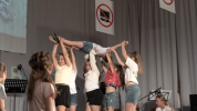 VIDEO | Divadelné predstavenie v Kračúnovciach ukázalo, ako nás sociálne siete spájajú aj oddeľujú