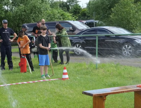VIDEO | Deň detí v Richvalde priniesol zábavu aj nové ihriská