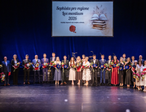Prešovský kraj ocenil najlepších učiteľov a študentov. Plakety si prevzalo 30 laureátov