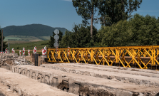 Bailey bridge zrýchľuje opravy mostov
