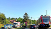 Auto nedalo prednosť vlaku. Nehoda zablokovala priecestie pri Spišskej Bele