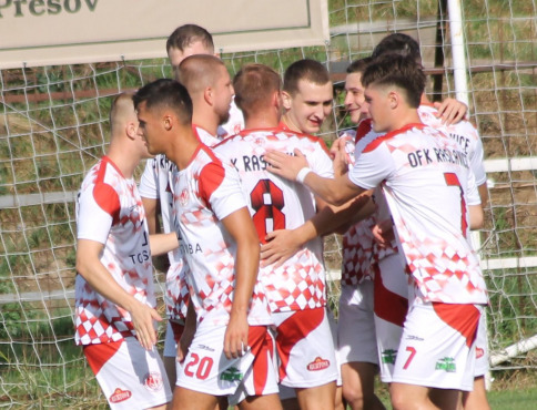 Raslavice zostávajú stopercentné! O ďalšie tri body sa postaral Lukáč