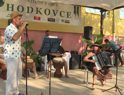 VIDEO | Hodkovce slávili Deň obce, nechýbala hudba, tanec ani poľovnícky guláš