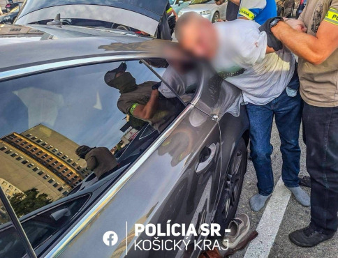 V Košiciach zadržali 62-ročného muža hľadaného v Estónsku. Skončil vo väzbe