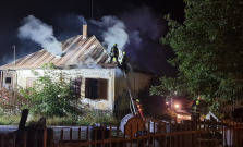 V Prešove horel opustený rodinný dom, škodu odhadli na 10-tisíc eur