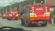 VIDEO | 100 rokov dobrovoľných hasičov v Kružlove: oslavy spojili s Hornotopľanským jarmokom