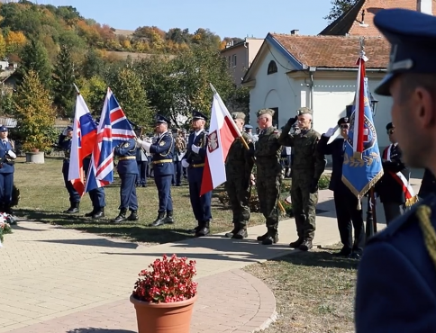 VIDEO | Pietna spomienka v Radaticiach: Na Hájnikovej lúke opäť ožil príbeh tragického letu z Brindisi