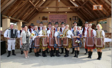 Národné duchovné piesne a regionálne folklórne slávnosti vo Sveržove